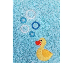 Stickdatei - zARTbesaitet - Schwimmbär